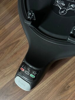 Cybex T-cloud + základňa - 12