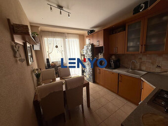 Veľkorysý 3- izbový byt 82 m² po kompletnej rekonštrukcii - 12