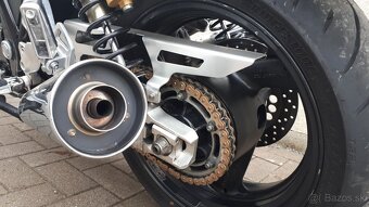 Yamaha XJR 1300 - 12