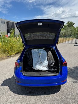 Škoda Octavia Combi 2.0 TDI Ambition DSG - 12