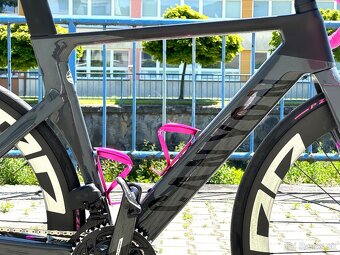 Canyon Aeroad CF SLX 8 AXS - 12