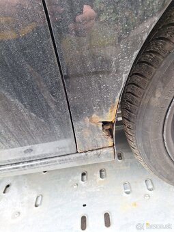 Predám Seat Ibiza 2007 1,4 16v - 12