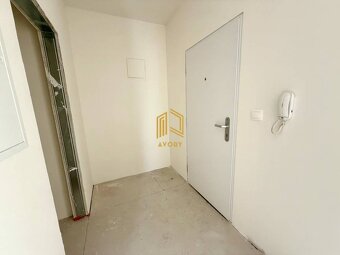 NOVÝ 2 - IZB. PODKROVNÝ BYT (57m2), SENICA, SADOVÁ Ul. - 12