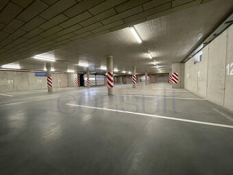 2332 NA PREDAJ EXKLUZÍVNE TROJIZBOVÉ BYTY - 12