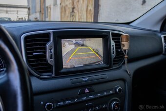 Kia Sportage 2.0 CRDi 4WD AT - 12