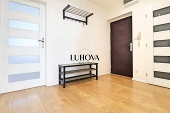 Tehlový 3-izbový byt v TOP lokalite Trenčína - 12