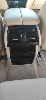 BMW X5 5.0i f15 - 12