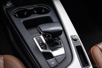 Audi A4 Avant 30 TDI S tronic / Pano / Matrix / B & O Audi - 12