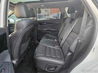 Kia Sorento 2.2 CRDi Platinum A/T - 12