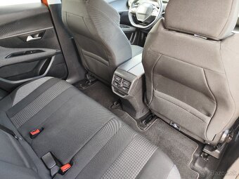 Peugeot 3008 1.5 BlueHDi S&S Allure EAT8 - 12