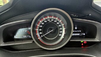 MAZDA 3 - PREDAJ AJ NA SPLÁTKY - 12