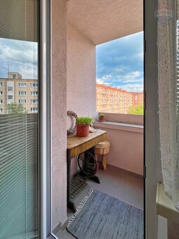 Predaj 3i byt Prievidza časť Necpaly- s balkónom 70m2 - 12