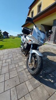 Honda Hornet 600 - 12