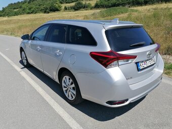 Toyota Auris 1.2 TS - 2015 - 12