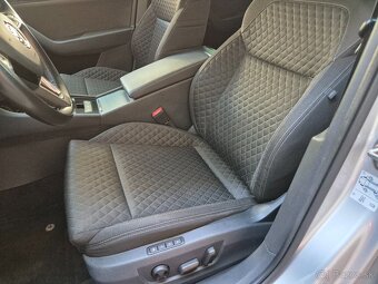 Škoda Superb Combi 2.0 TDI DSG Style - 12