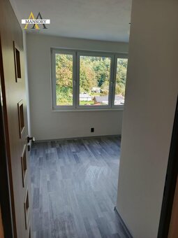 Na predaj 1-izbový byt na 5 poschodí - 12