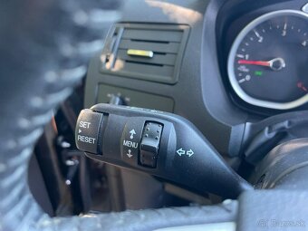 Ford Kuga 2.0 tdci 4x4, ťažné, klima, tempomat - 12