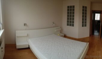 Realitná kancelária Realadr s.r.o. - 12