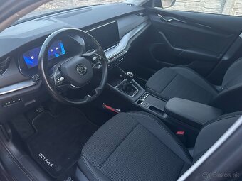 2022 Skoda Octavia - 12
