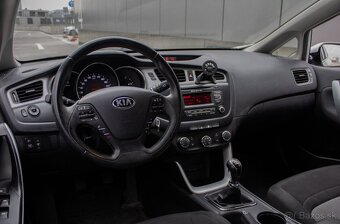 Kia Cee´d 1.6 CRDi 94 kW - 12