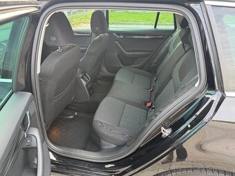 Škoda Octavia Combi 2.0 TDI 135 kW Style 7AP 4x4 - 12