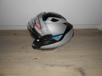 Predam krasnu novu moto prilbu znacky SHARK EVO GT SEAN - 12