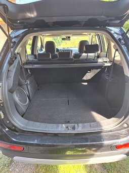 Predám Mitsubishi Outlander - 12