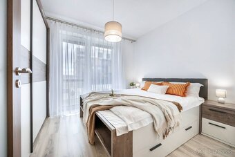 REZERVOVANÉ : Elegantný 2-izbový byt v projekte SLNEČNICE, F - 12