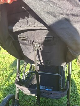 Čierny športový kočár Kinderkraft - 12