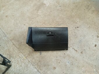 Predám náhradné diely na golf 4 - 12