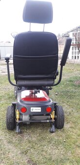 Elektrický vozík pre invalidov. - 12