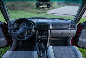 Subaru Forester 2.0 GL - 12
