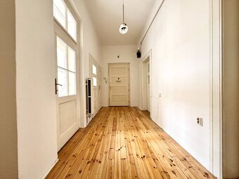 PREDAJ - Stromestský 4izbový byt s vysokými stropmi, 116m2,  - 12