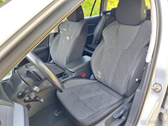 Škoda Octavia Combi Style 2.0 Tdi DSG - 12