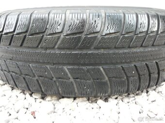 PNEUMATIKY ZIMNE R15 - 12