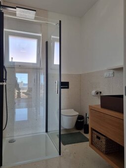 CHORVÁTSKO - Krásny luxusne zariadený 4 izbový apartmán S2 - - 12