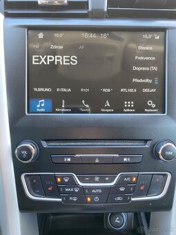 Ford Mondeo ST Look 2018 2.0Tdci - 12