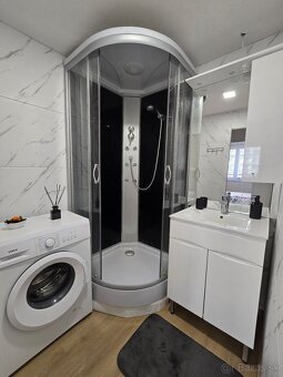 Pražský 3 izbový byt Ždiarska ulica, Nad jazerom, - 12