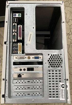 Predám pc retro z Windows xp - 12