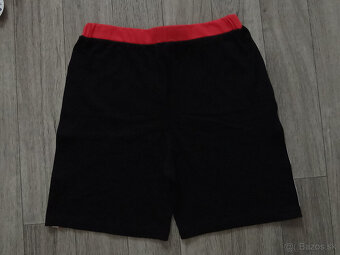 Čierne tepláky a kraťase Marvel 152 - 12