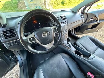 Toyota Avensis Combi 2.2 D-Cat 110kw - 12