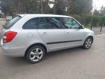 Škoda fabia - 12