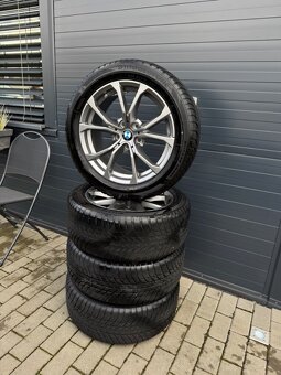 BMW Rad 3 Touring 320d mHEV x-Drive A/T Luxury ZÁRUKA - 12