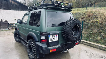 mitsubishi pajero - 12