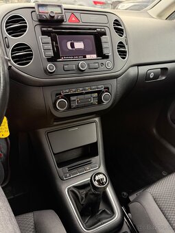 Volkswagen Golf Plus 1.6TDI Comfortline - 12