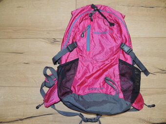 La Sportiva Spire, Garmont a batoh Norrona Svalbard 20 - 12