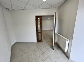 Budova v obci Hažlín okr. Bardejov - ZNÍŽENÁ CENA - 12