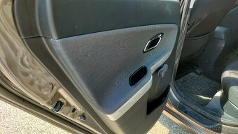 KIA ceed SW; diesel; manual; 2015/132000km - 12