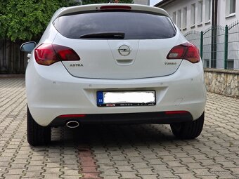 Opel Astra 1,4 Turbo - 12
