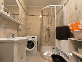 𝐍𝐚 𝐩𝐫𝐞𝐝𝐚𝐣: veľký 1-izbový byt v Štúrove - 12